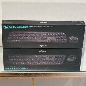 NWT Logitech MX Keys Combo - Dark Gray